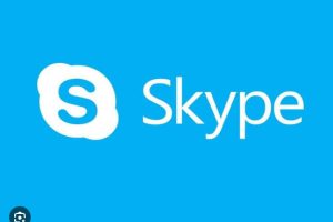 如何在Skype中创建群组并邀请成员?